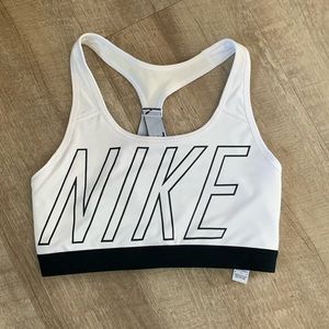 White Racerback Sports Bra Nike Size Medium